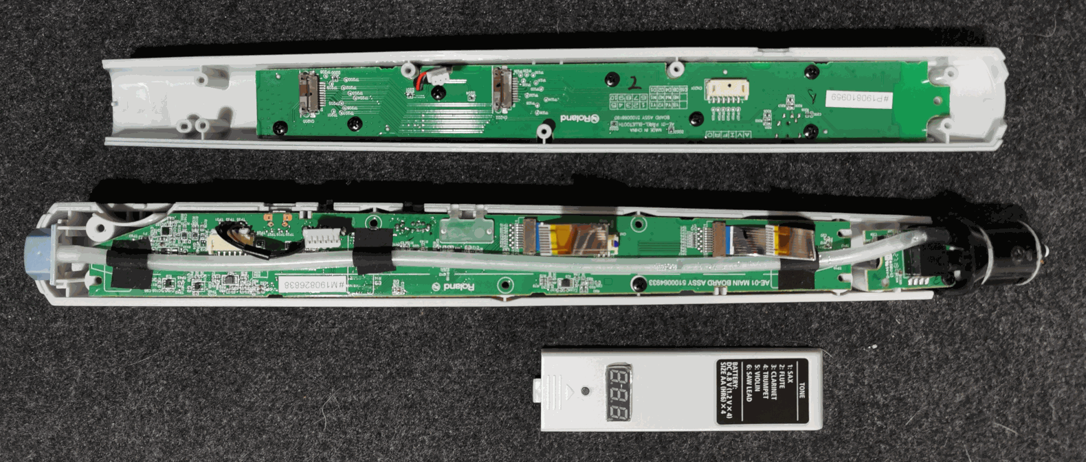 Roland Aerophone Mini AE-01 - Internals 1